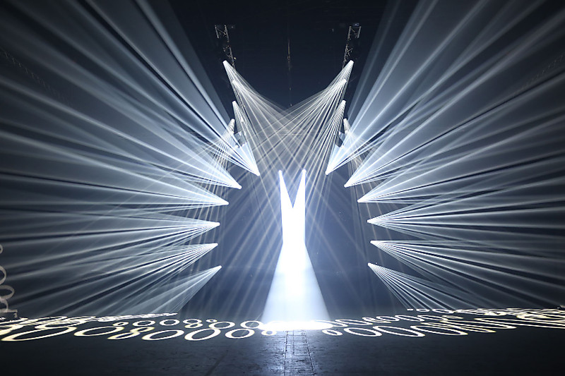 Световое оборудование